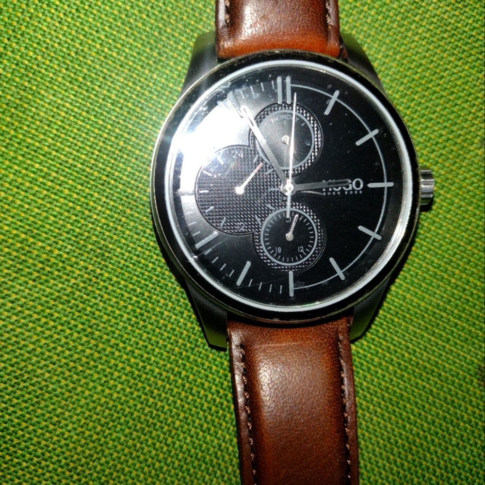 HUGO BOSS MEN WATCH